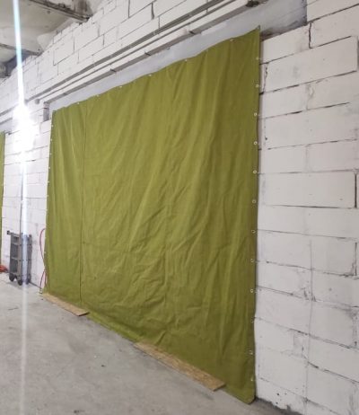 Шторы в гараж